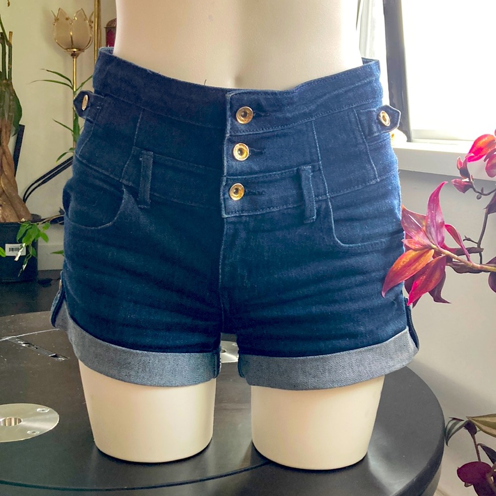 HIGH WAIST JEAN SHORTS